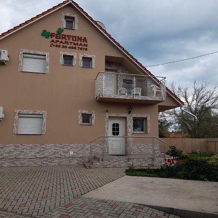 Fortuna Apartman Jula Exterior foto